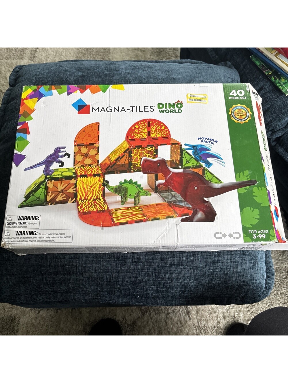 MAGNA-TILES Dino World 40-Piece Magnetic Construction Set